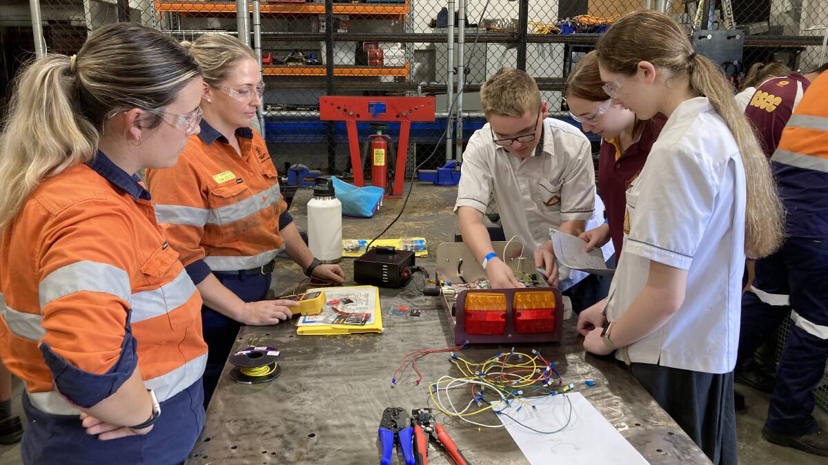 Queensland Minerals and Energy Academy workshops run for Mount Isa students
