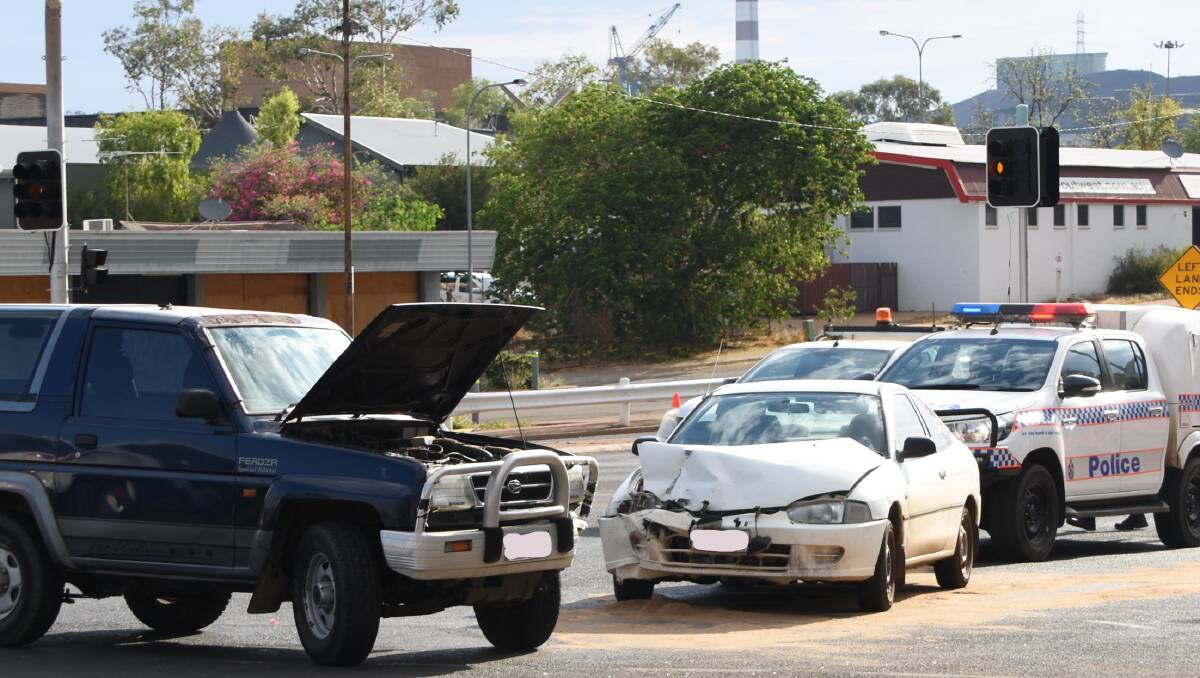 Two Cars Towed After Crash The North West Star Mt Isa Qld 